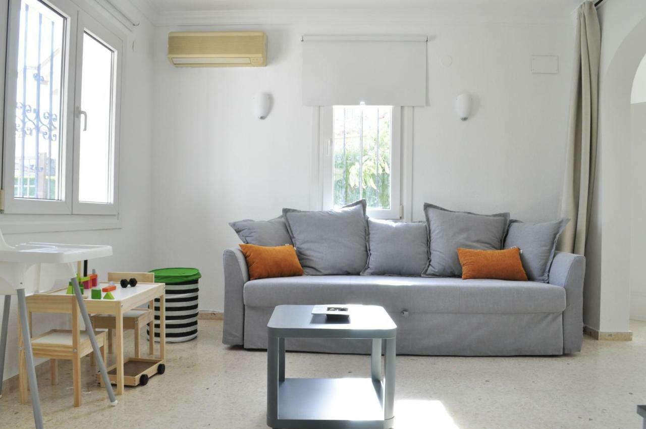 Family Beach Villa Rubens オリーバ エクステリア 写真